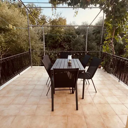 Casa Bellina ,potamos Private Garden & Free Parking Feriehus Evropouloi