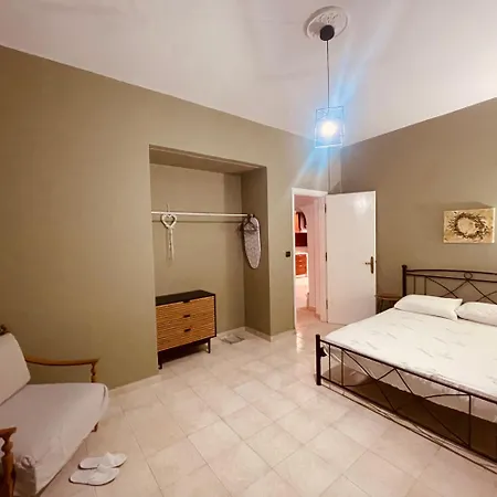 Casa Bellina ,potamos Private Garden & Free Parking