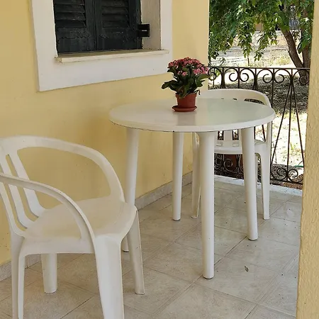 Prázdninový dům Casa Bellina ,potamos Private Garden & Free Parking Evropouloi